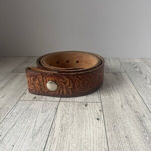 Vtg Kat Kuszak Tooled Leather 1880-1970 Fireman Firetruck History 34-38-M Belt